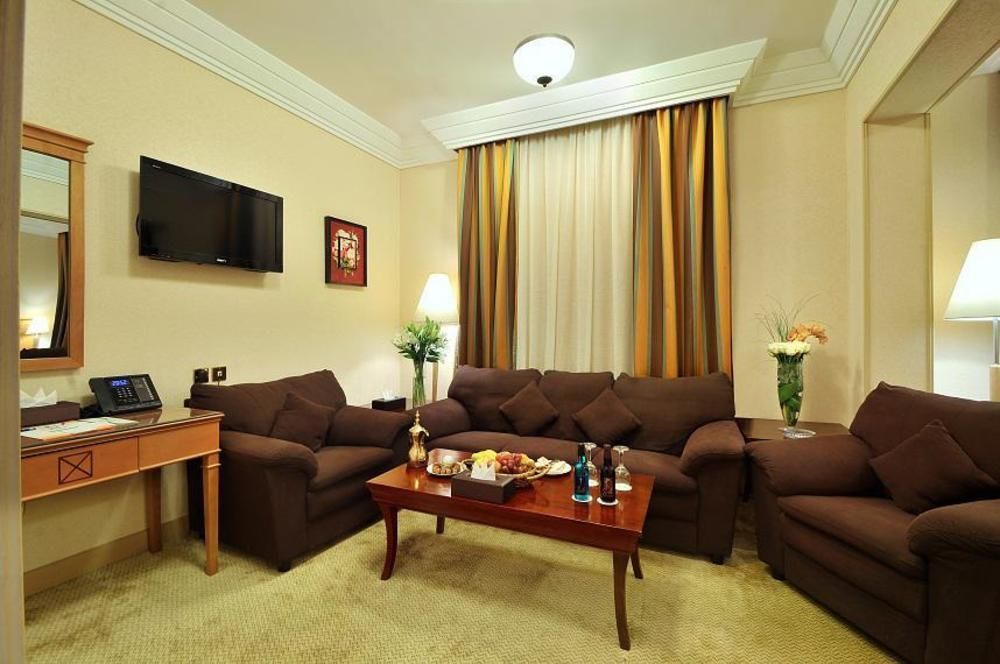 Golden Tulip Al-Zahabi Hotel Medina Exterior photo