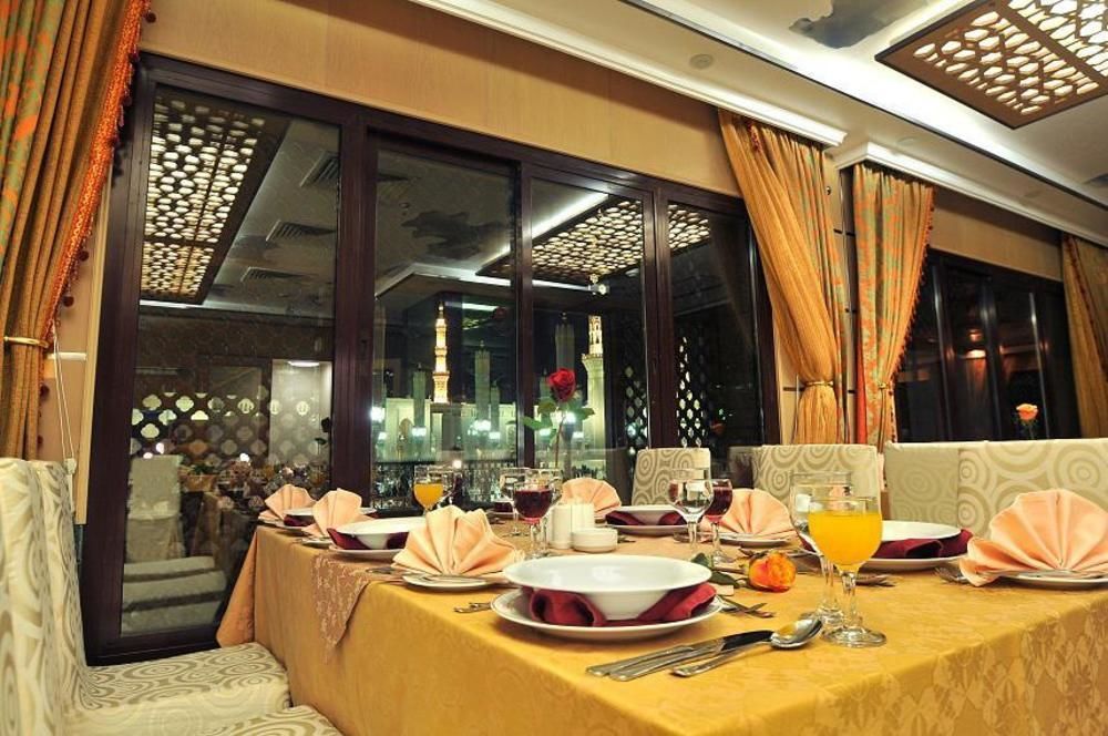 Golden Tulip Al-Zahabi Hotel Medina Exterior photo